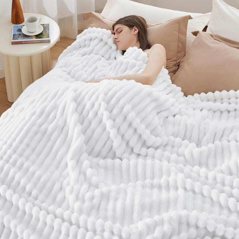 【February Stock Up】Bedsure Gentlesoft Cozy Blanket-Patio Furniture Decor,Classic Stripe Pattern, Ideal for Bed,Couch, Travel,Camping, All Seasons,Home Bedroom Decor