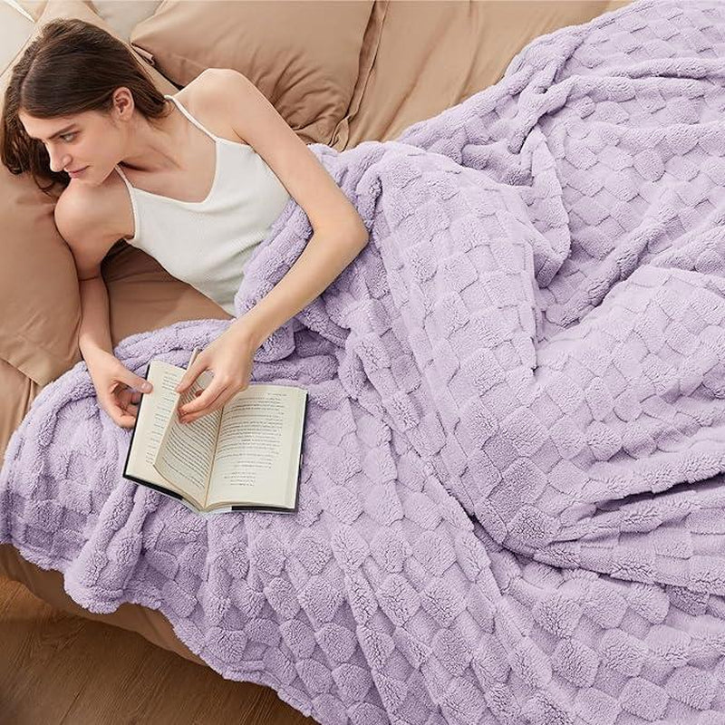 【February Stock Up】Bedsure Gentlesoft Cozy Blanket-Patio Furniture Decor,Classic Stripe Pattern, Ideal for Bed,Couch, Travel,Camping, All Seasons,Home Bedroom Decor